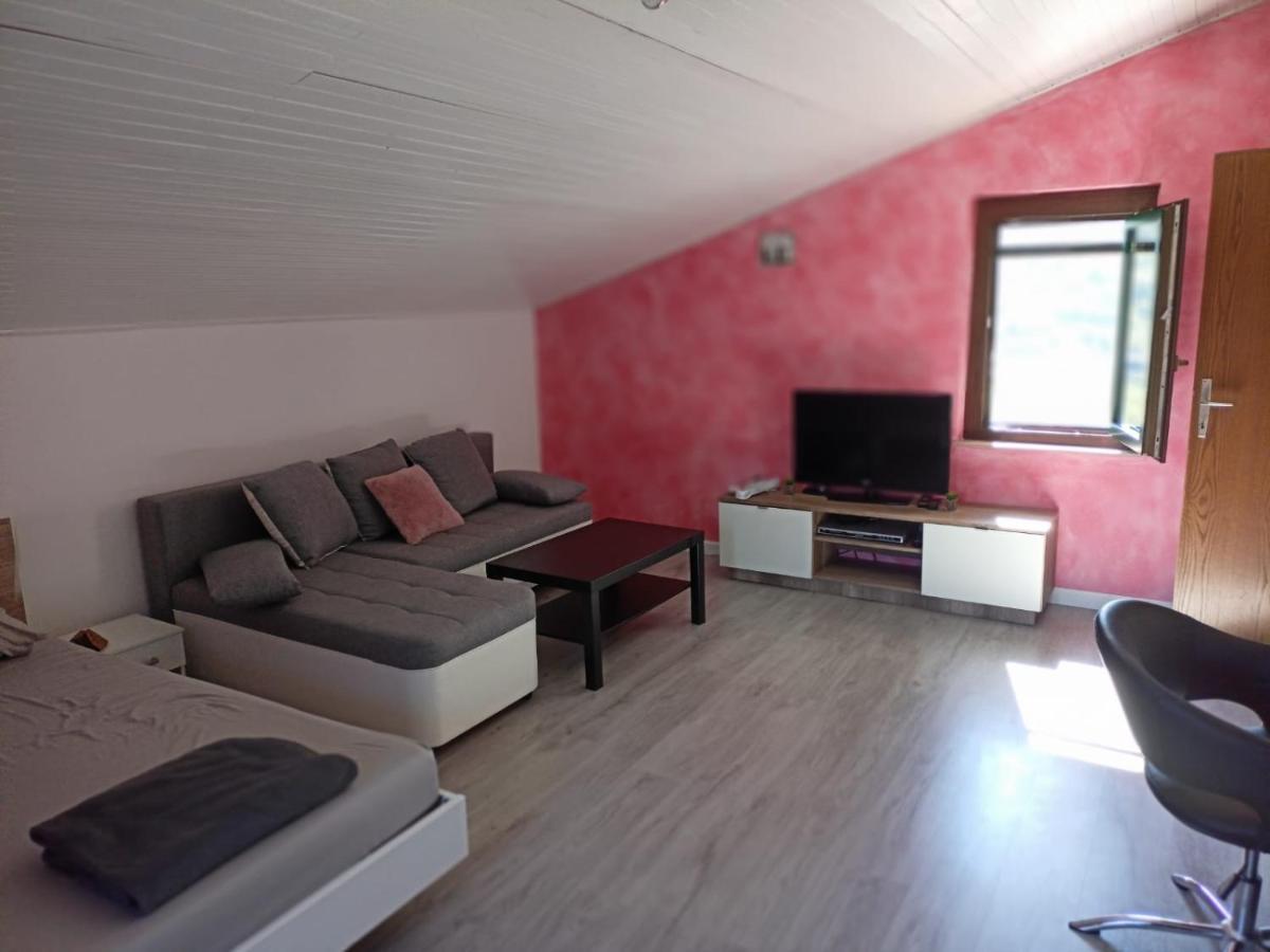Saleto Apartma Jagodje Exteriér fotografie